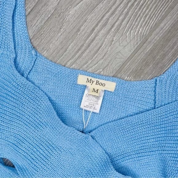 Nwt my boo blue wrap tie shirt cap sleeve cropped style size medium - Picture 4 of 8